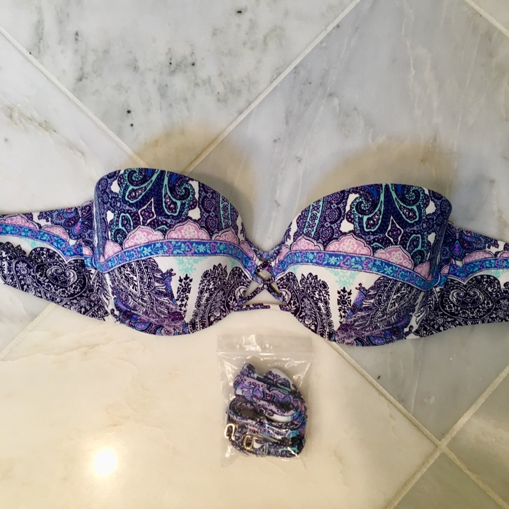 Victoria’s Secret Bandeau Bikini top